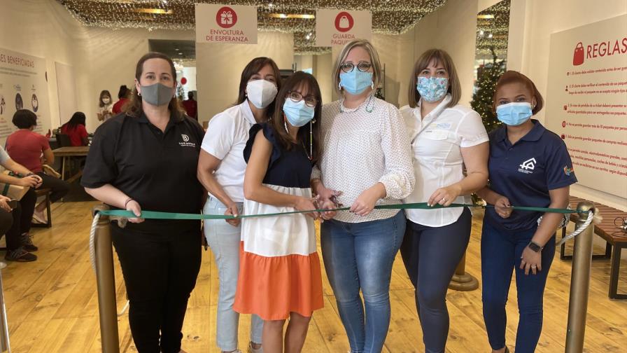 Envoltura de Esperanza a beneficio de 4 fundaciones