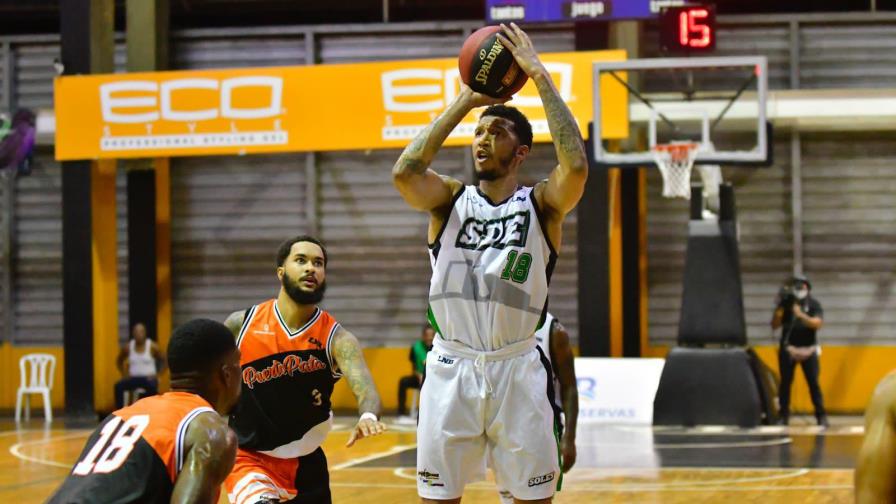 Soles se sacuden con paliza a Huracanes, guiados por 29 puntos de Gerardo Suero