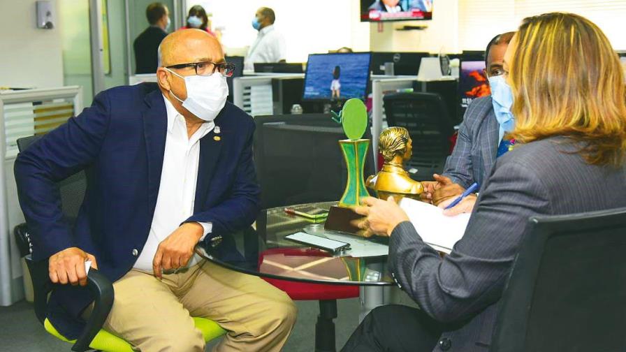 Alfredo Pacheco favorece pensiones sean entre 70 % y 75 % del último salario Alfredo Pacheco favorece pensiones sean entre 70 % y 75 % del último salario