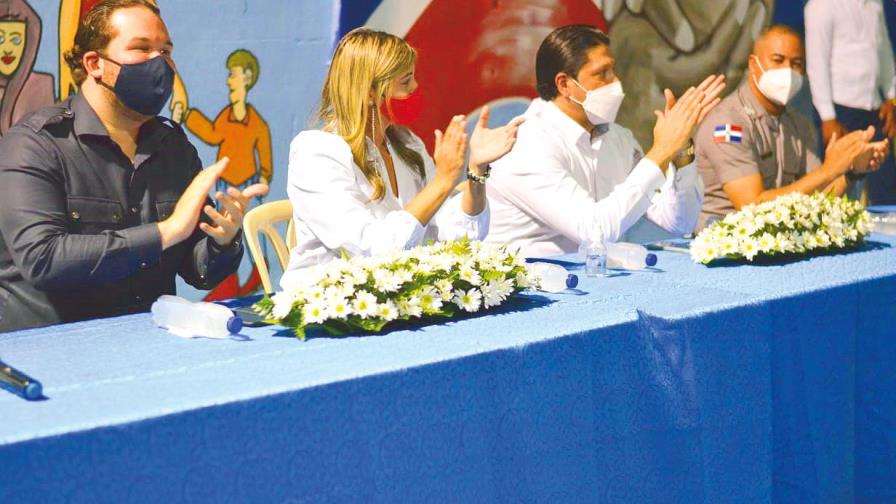 Presentan proyecto “Mi barrio Cultural” en el D.N. Presentan proyecto “Mi barrio Cultural” en el D.N.