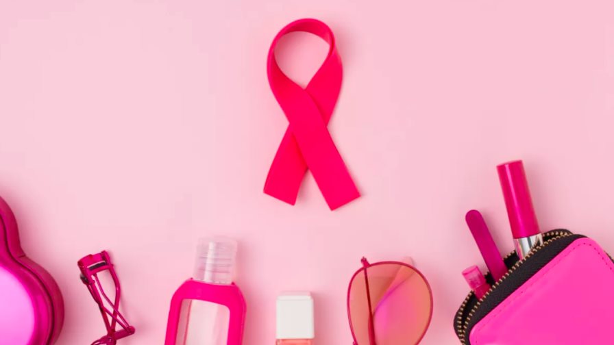 Vístelo de rosa: seis compras de belleza para concienciar sobre el cáncer de mama
