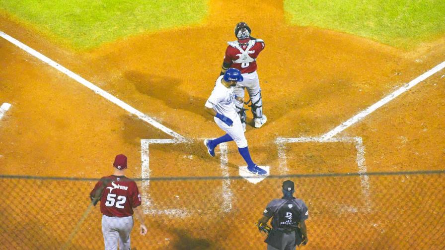 Los Tigres del Licey rompen su mala racha 
al vencer a los Gigantes