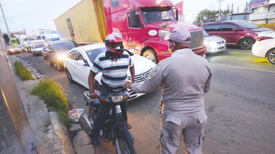 Gobierno refuerza medidas contra COVID-19 en Gran Santo Domingo