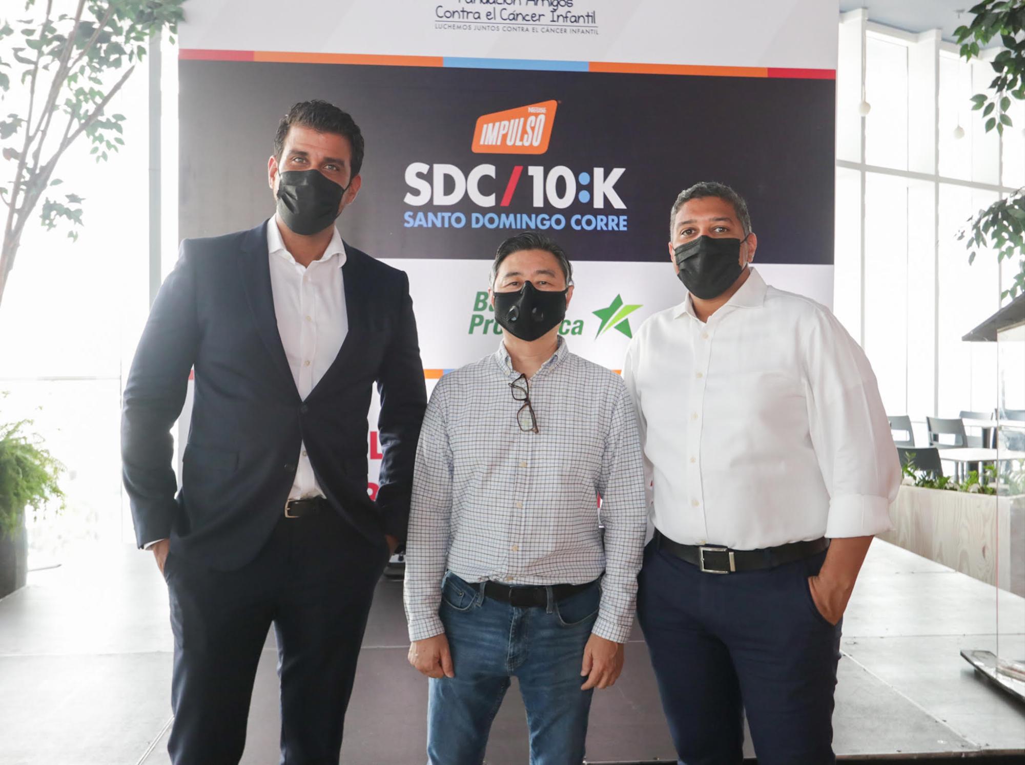 Modesto Reyes, Mite Nishio y Samuel Núñez.