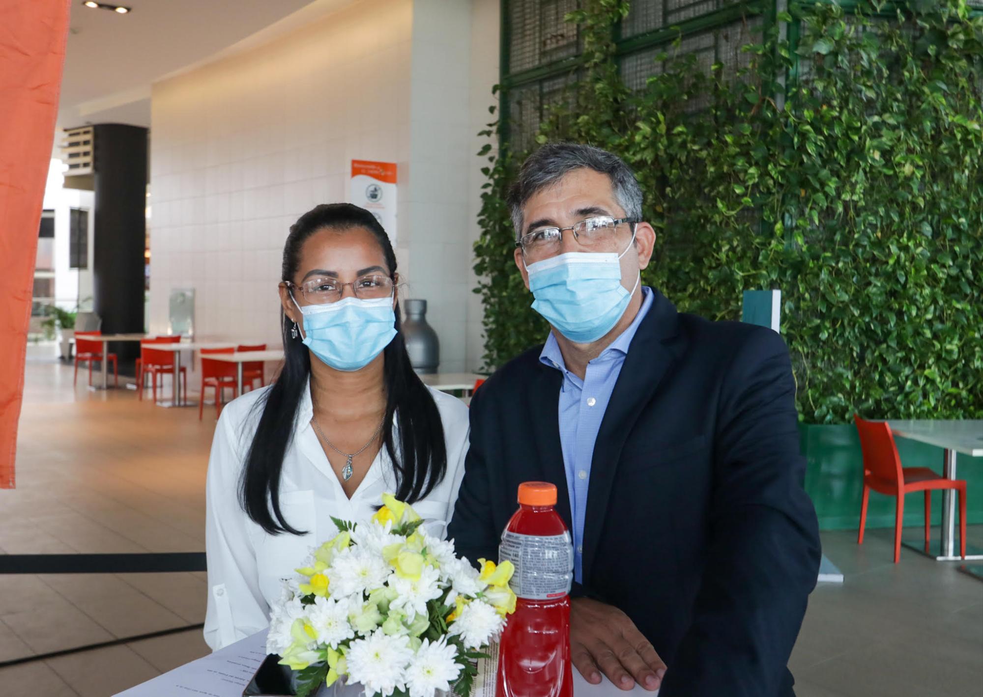 Santiago Maríñez y Yofraira Guzmán.