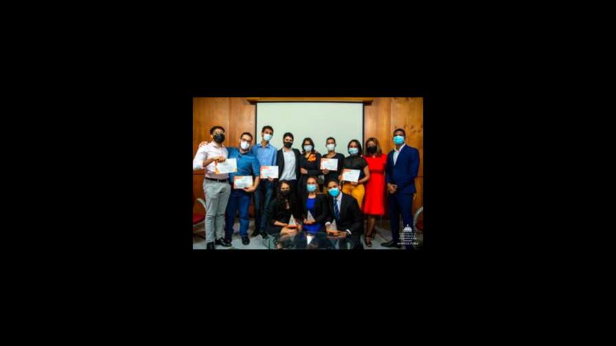 Grupo Proterra gana primera edición del TMideathon Grupo Proterra gana primera edición del TMideathon