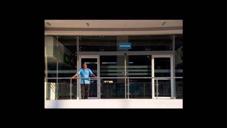 La desescalada permitió el regreso de casi 250,000 trabajadores que estaban suspendidos La desescalada permitió el regreso de casi 250,000 trabajadores que estaban suspendidos