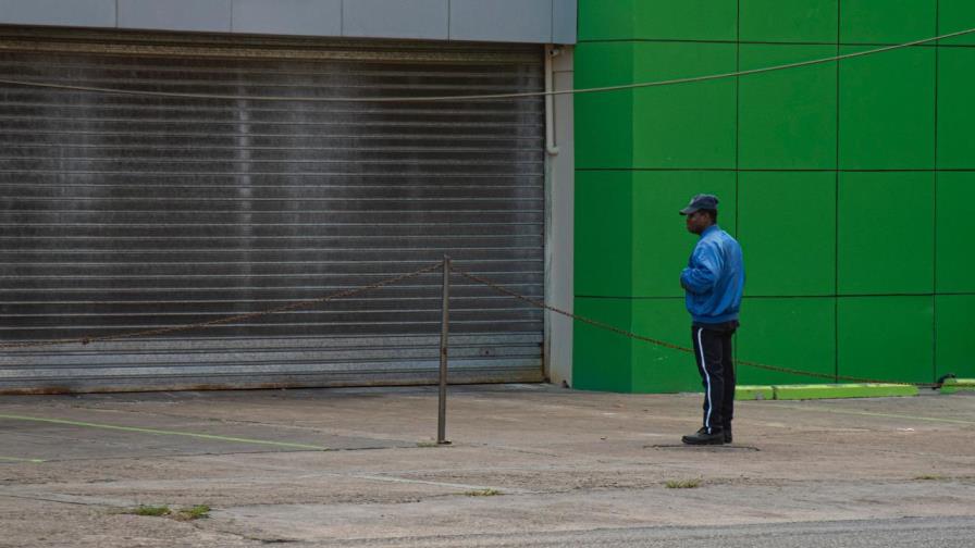 Empleados de comercios y servicios generales, los más afectados por suspensiones de contratos