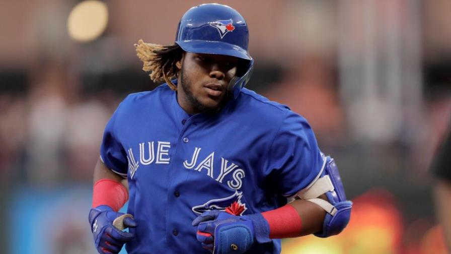 Toronto agota pronto paciencia con Vladimir Guerrero Jr., y lo mueve a primera y designado