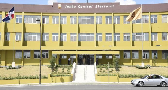 Sólo 20 se postulan para optar por la presidencia de la Junta Electoral del DN