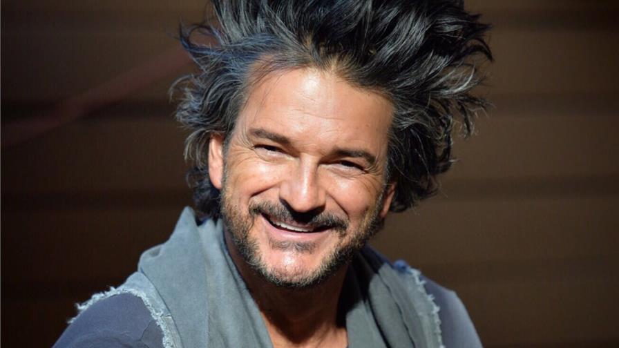 Jueza falla a favor de Ricardo Arjona; ordena entrega de equipos embargados