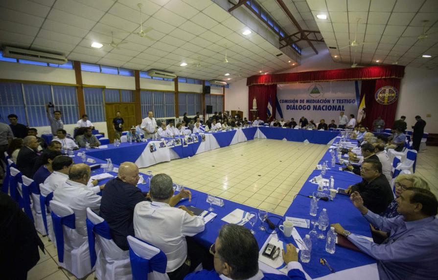 Gobierno y oposición aprueban una tregua de dos días para dialogar en Nicaragua
