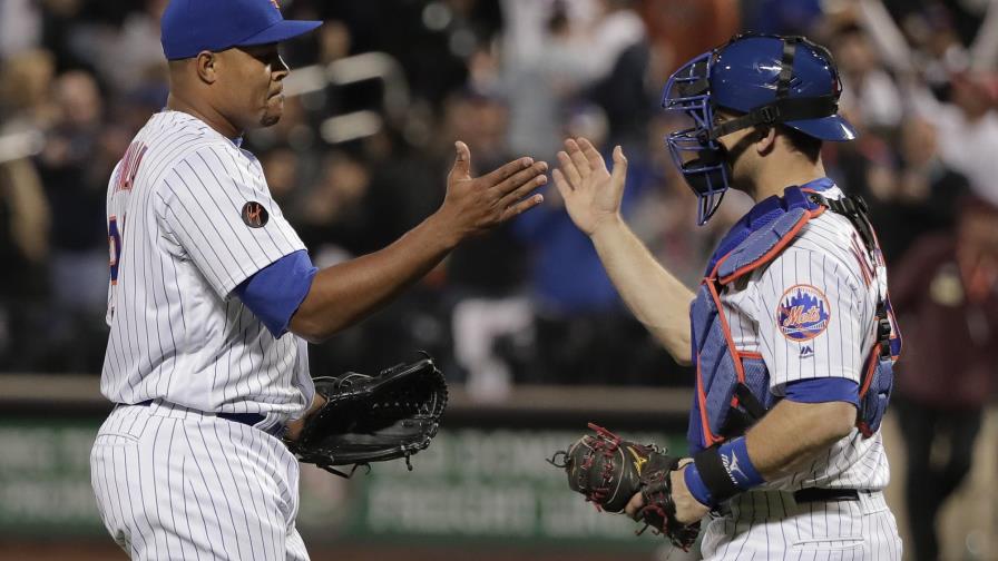 Familia logra salvamento perfecto en el triunfo de los Mets sobre Diamondbacks Familia logra salvamento perfecto en el triunfo de los Mets sobre Diamondbacks