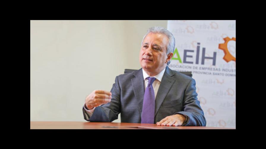 Industriales AEIH piden a Indotel velar por legalidad