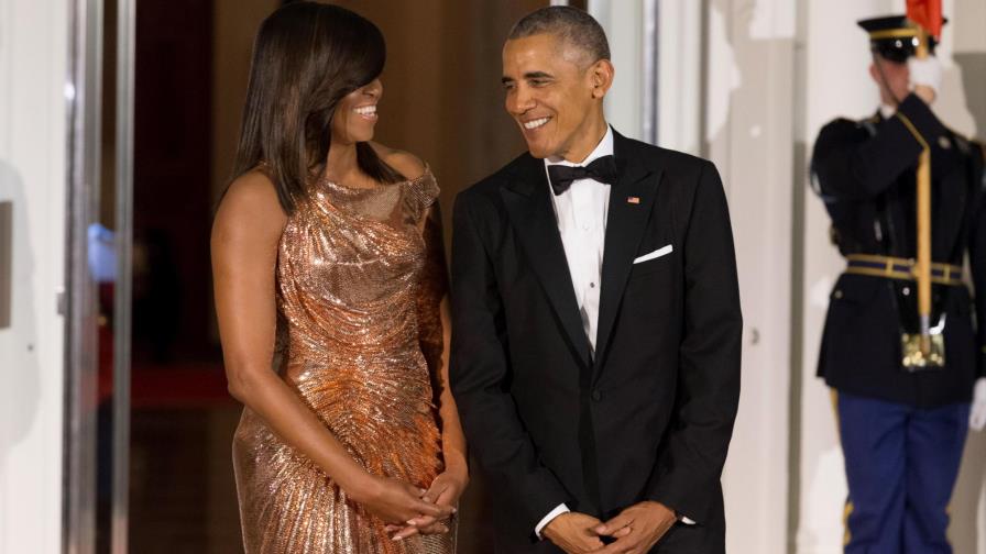 Barack y Michelle Obama producirán películas y series para Netflix