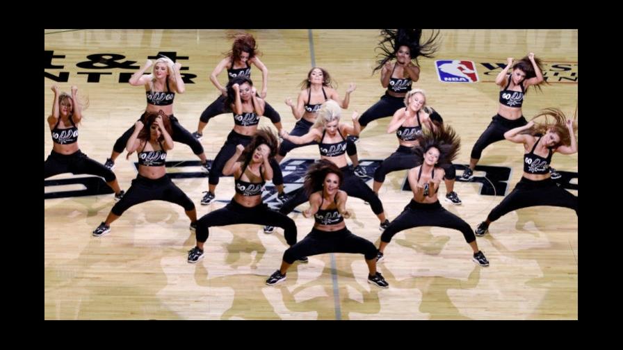 Los Spurs, primer conjunto de la NBA en desmantelar su equipo de porristas