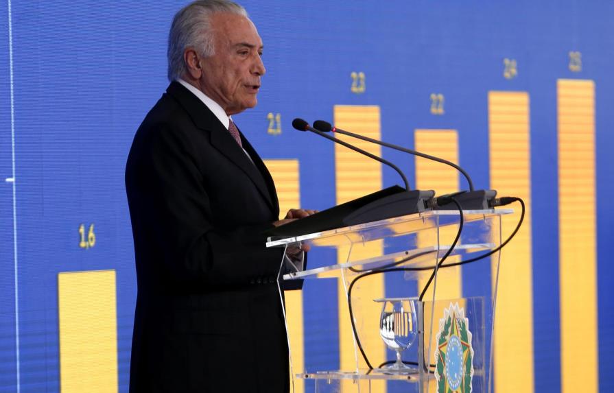 Brasil redujo de 3 % a 2.5 % su previsión de crecimiento para este año