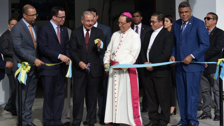 Danilo Medina encabeza inauguración de nuevas instalaciones de la Universidad Católica del Este