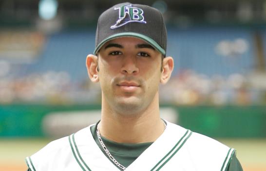 Bautista, en club de trotamundos criollos