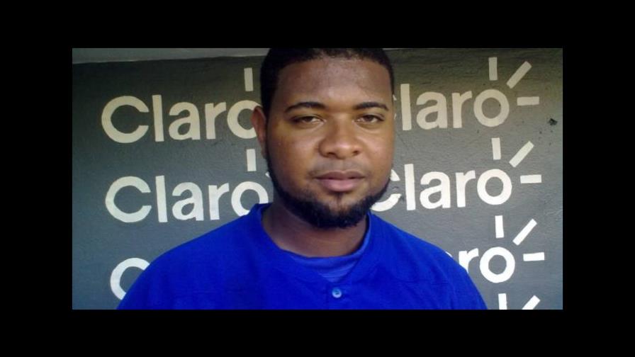 Imponen libertad con presentación periódica a pelotero Yamaico Navarro Imponen libertad con presentación periódica a pelotero Yamaico Navarro