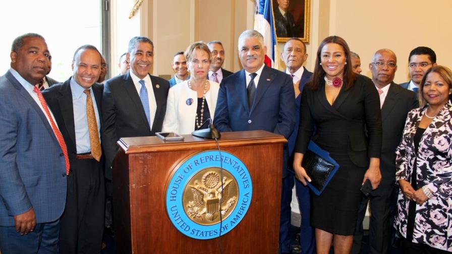 Miguel Vargas: “Peña Gómez fue el gran protector de la comunidad dominicana en el exterior”