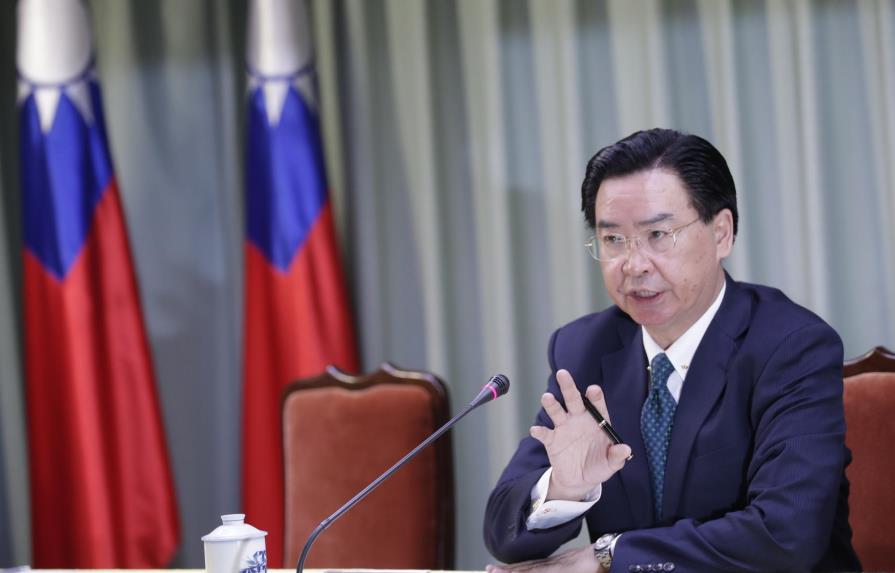  El ministro de Exteriores taiwanés dimite tras ruptura de lazos diplomáticos
