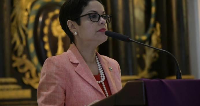 Se vence el tiempo de Laura Hernández como directora de la Defensa Pública