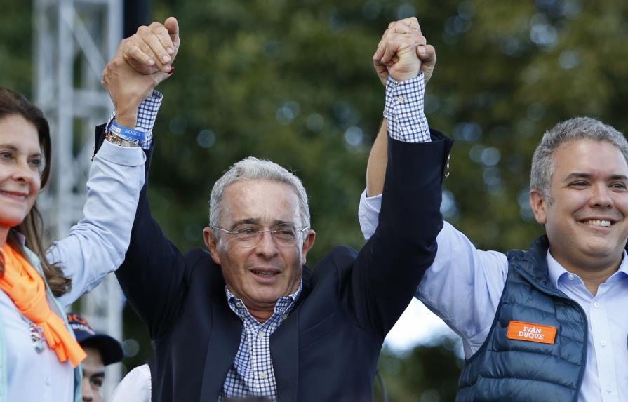 Documentos desclasificados de EE.UU. vinculan a Uribe con el narco en los 90