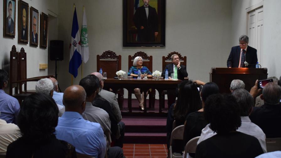 Historiador Pedro San Miguel sostiene que  hay “muchos Méxicos” en el imaginario de EE UU 
