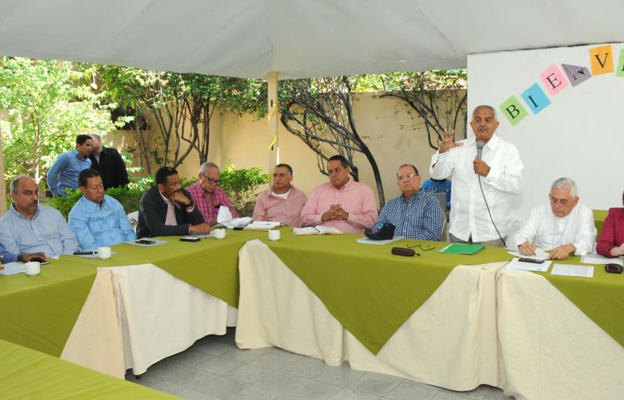 Funcionarios agropecuarios visitan Valle de San Juan para supervisar proyecto