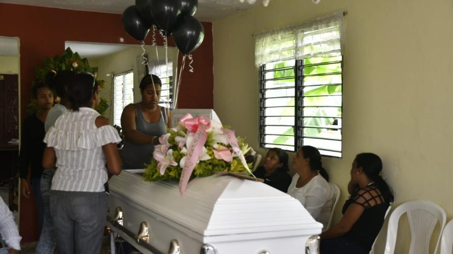 Madre de menor fallecida en accidente pensaba que ella estaba en la escuela Madre de menor fallecida en accidente pensaba que ella estaba en la escuela