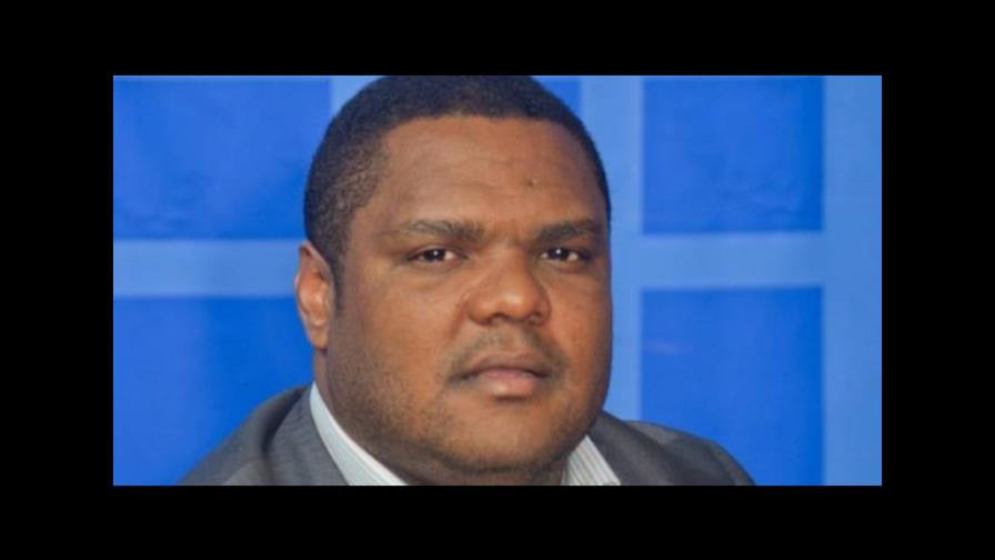 Someten a la justicia a exembajador Donni Santana Cuevas