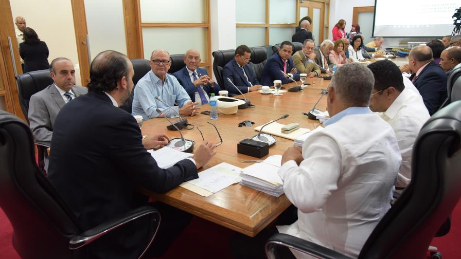 Aún no hay acuerdo para      la Ley de Partidos Políticos