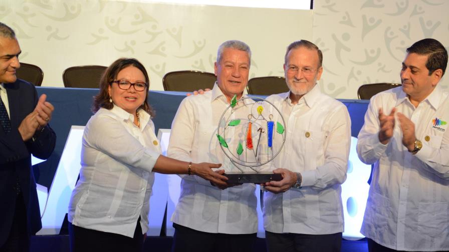 Centromype reconoce al presidente Medina, al Departamento de Estado y a la Unión Europea