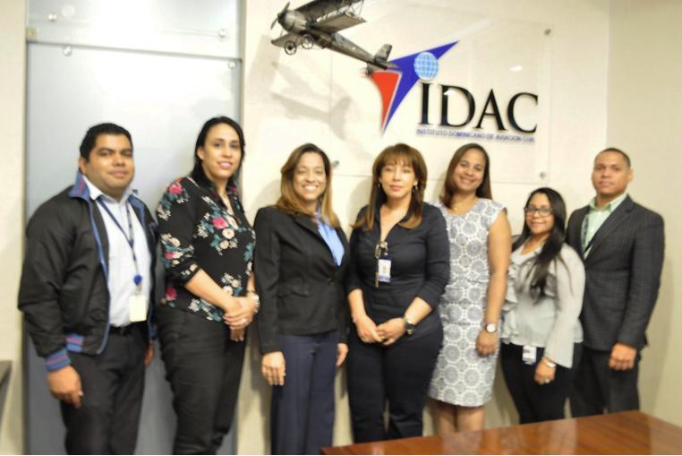 Personal del IDAC comparte experiencias de gestión de calidad con ONAPI
