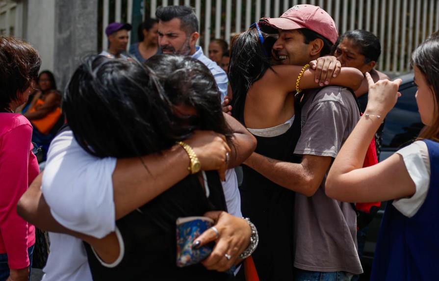 Excarcelan en Venezuela a 40 presos, entre los que se encuentran tres diputados