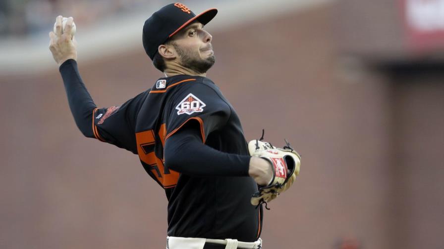 Suárez y 2 relevistas ceden 3 hits y Gigantes ganan a Filis