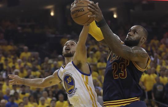 Warriors no prevén desaliento entre LeBron y Cavs