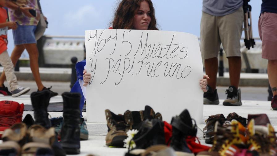 Banderas se ondearán a media asta en San Juan por fallecidos de huracán María