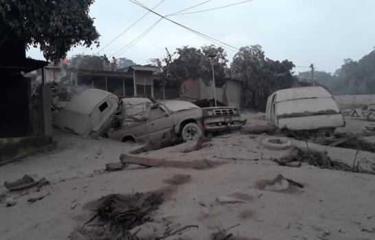 Volcán de Fuego de Guatemala concluye erupción con saldo de 25 muertos