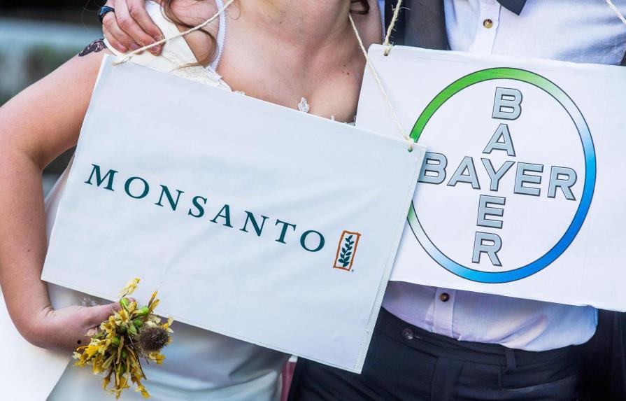 Bayer cerrará la compra del fabricante de transgénicos Monsanto el 7 de junio