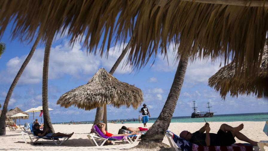 El turismo crece 5.6% en primeros cuatro meses del año en el país