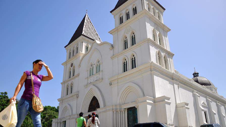 Catedral, malecón y patanas