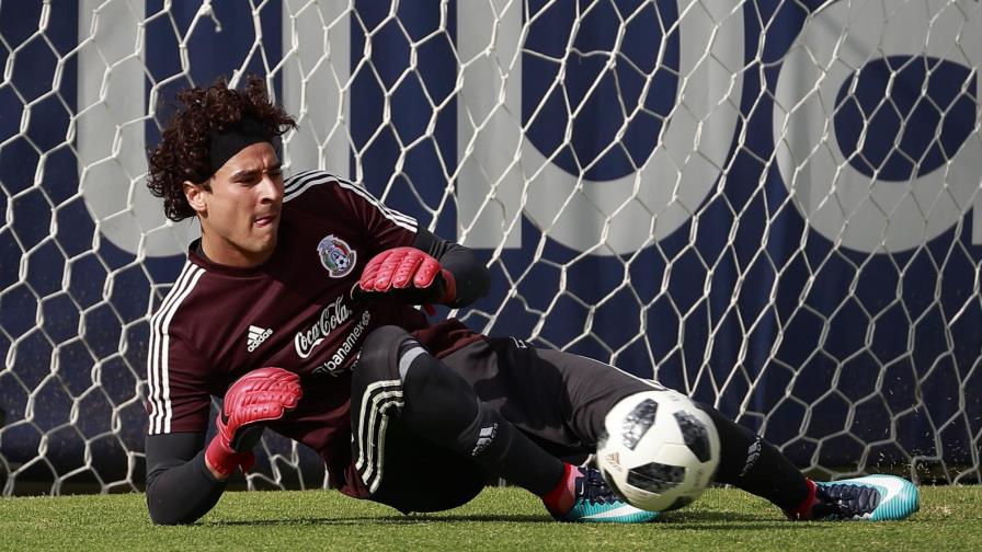 Una supuesta orgía con 8 jugadores crea escándalo en México antes del Mundial