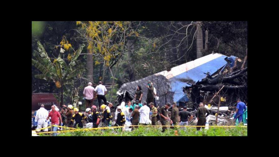 Única superviviente de accidente aéreo en Cuba mejora y respira por sí misma Única superviviente de accidente aéreo en Cuba mejora y respira por sí misma