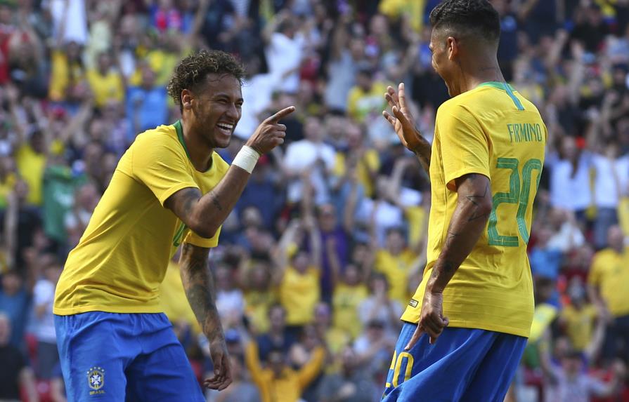 Brasil va tras la corona, menos dependiente de Neymar