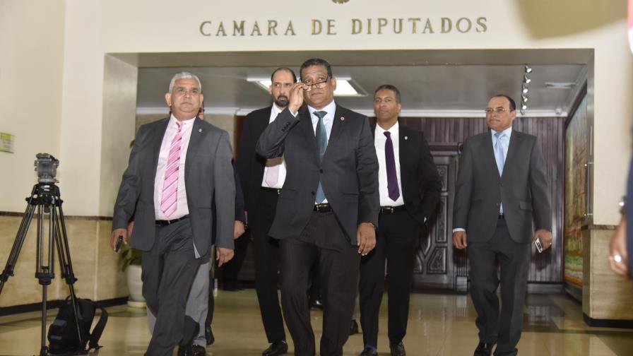 Ley de Partidos en punto muerto por desacuerdos Ley de Partidos en punto muerto por desacuerdos