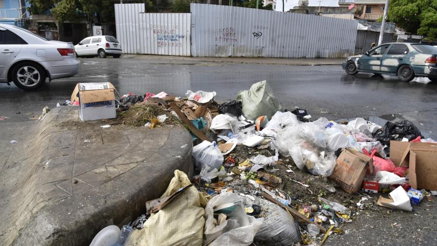 Otorgan poderes al alcalde de Puerto Plata para privatizar recogida de basura Otorgan poderes al alcalde de Puerto Plata para privatizar recogida de basura