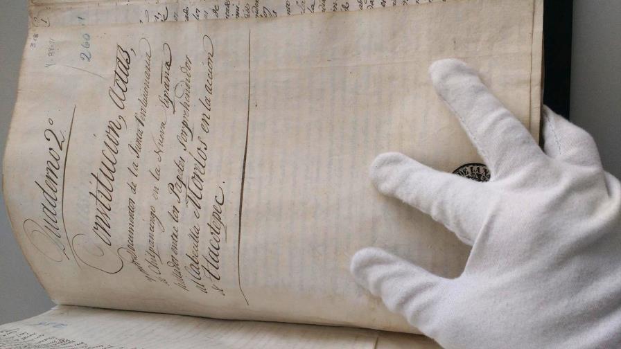 Carta de Kahlo y acta de Villa, entre joyas exhibidas por archivos mexicanos 