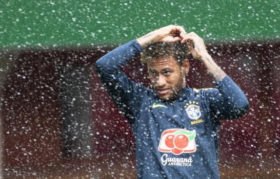 Neymar será titular contra Austria, en el último amistoso antes del Mundial Neymar será titular contra Austria, en el último amistoso antes del Mundial